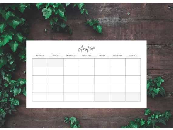 blank monthly calendar template no dates