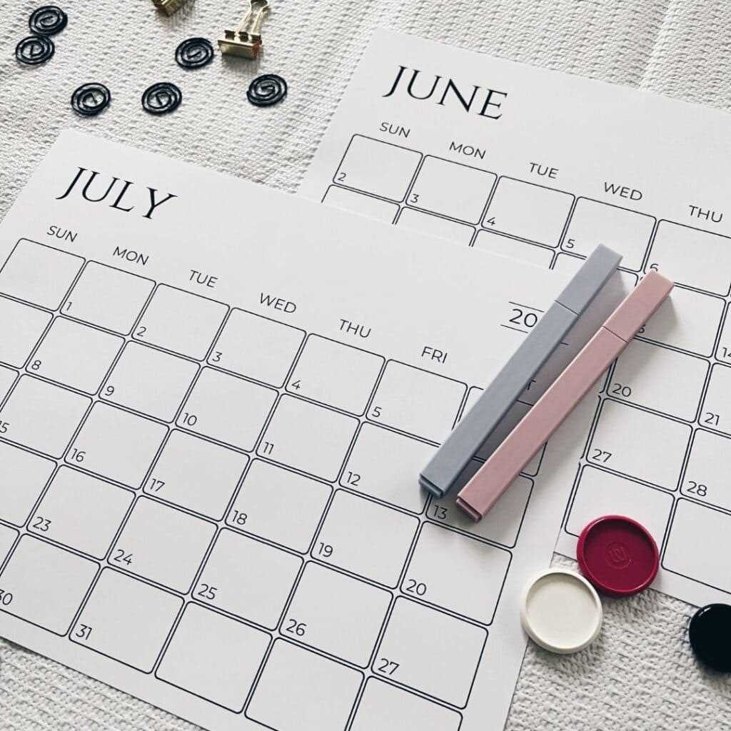 minimalist calendar template